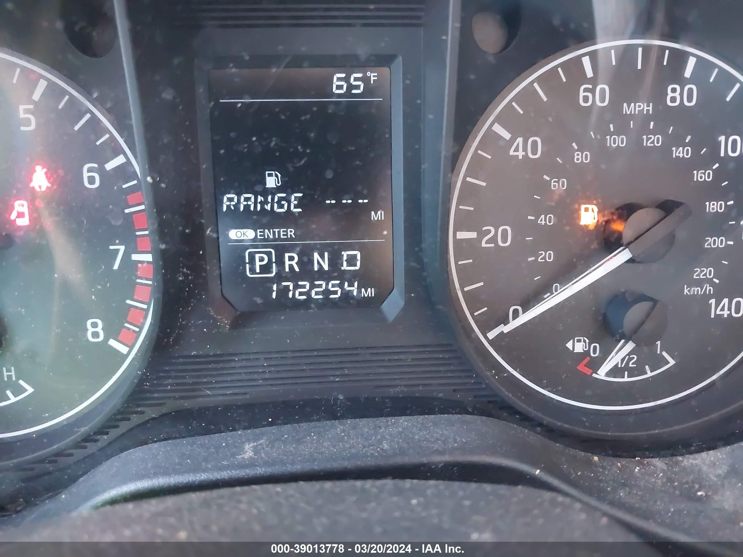 Photo 6 VIN: 1N6AA1F14HN553558 - NISSAN TERRANO 