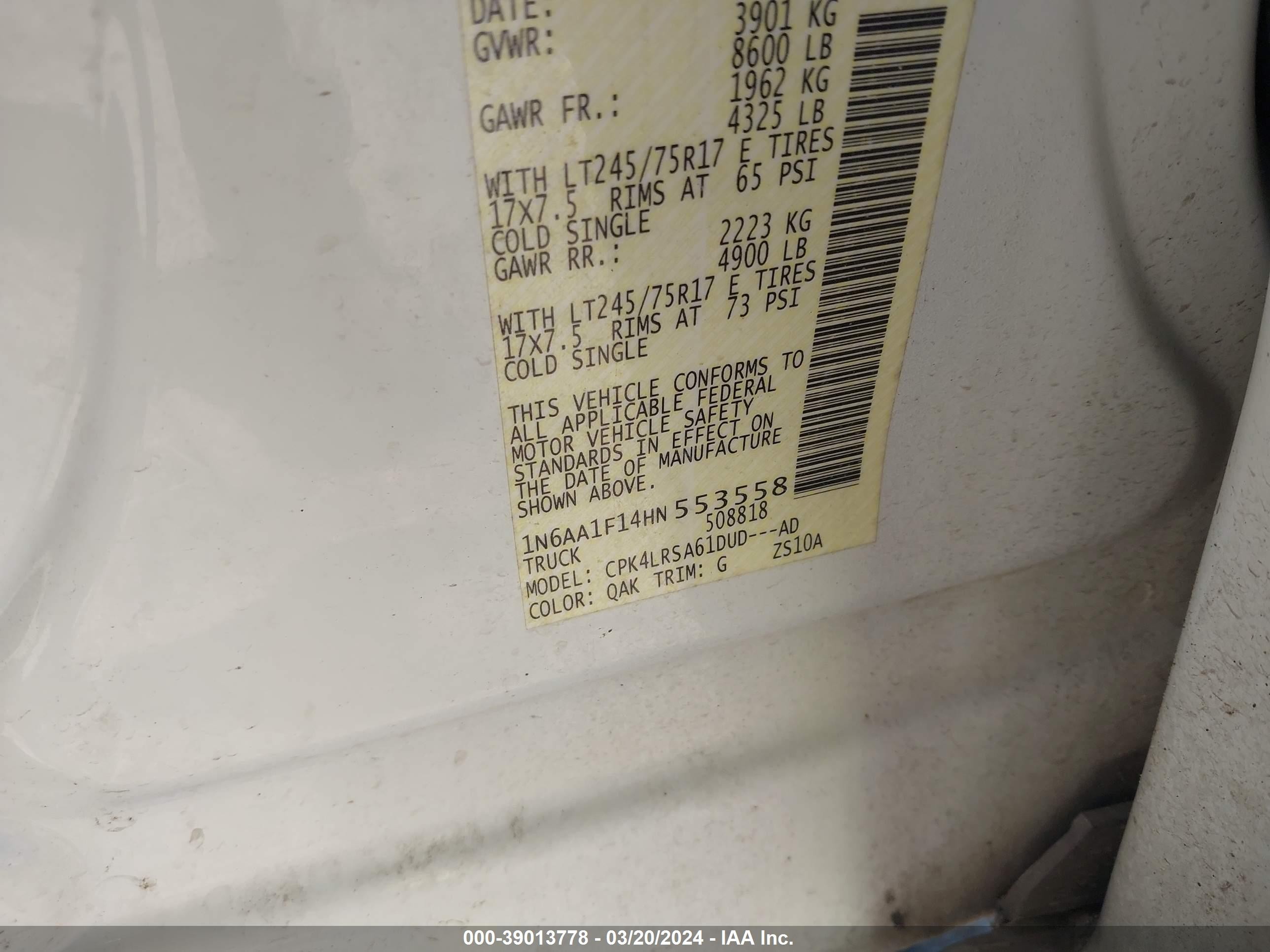 Photo 8 VIN: 1N6AA1F14HN553558 - NISSAN TERRANO 