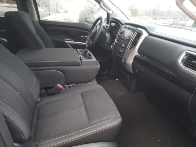 Photo 4 VIN: 1N6AA1F17JN527557 - NISSAN TITAN XD S 