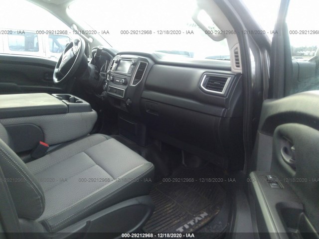 Photo 4 VIN: 1N6AA1F31KN512894 - NISSAN TITAN XD 