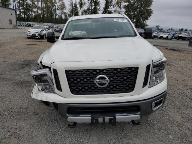 Photo 4 VIN: 1N6AA1F41JN519836 - NISSAN TITAN XD S 