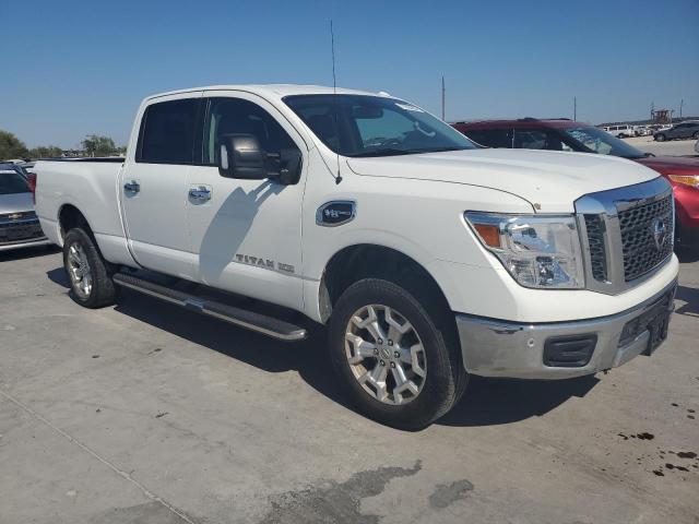 Photo 3 VIN: 1N6AA1F41JN520873 - NISSAN TITAN XD S 