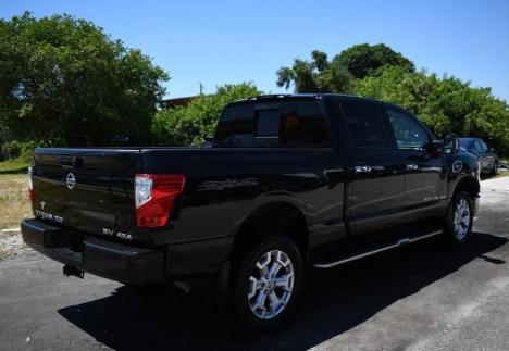 Photo 3 VIN: 1N6AA1F42JN524673 - NISSAN TITAN XD 