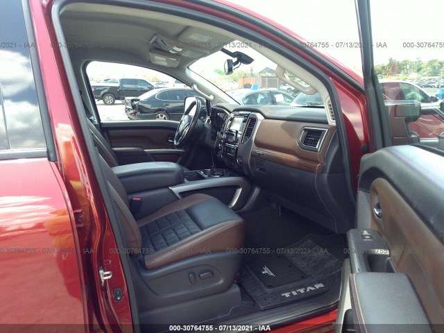 Photo 4 VIN: 1N6AA1F43HN503034 - NISSAN TITAN XD 