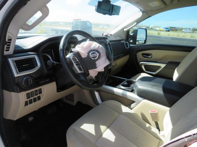 Photo 8 VIN: 1N6AA1F45JN522934 - NISSAN TITAN XD S 