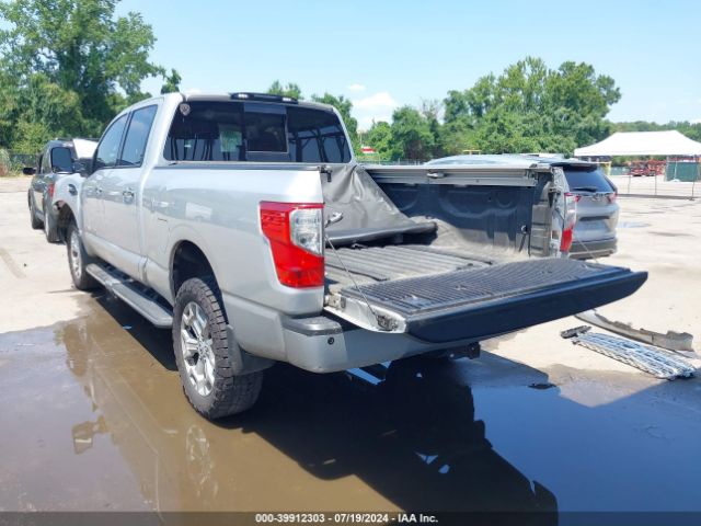 Photo 2 VIN: 1N6AA1F46HN504162 - NISSAN TITAN 