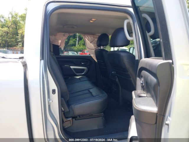 Photo 7 VIN: 1N6AA1F46HN504162 - NISSAN TITAN 