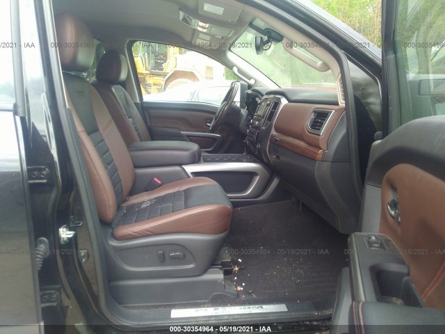 Photo 4 VIN: 1N6AA1F47HN524257 - NISSAN TITAN XD 