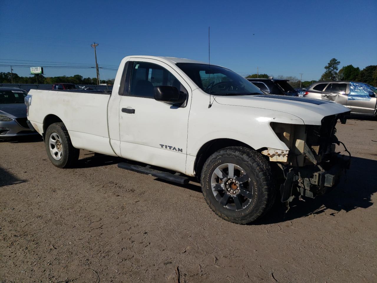 Photo 3 VIN: 1N6AA1R7XHN571868 - NISSAN TITAN 