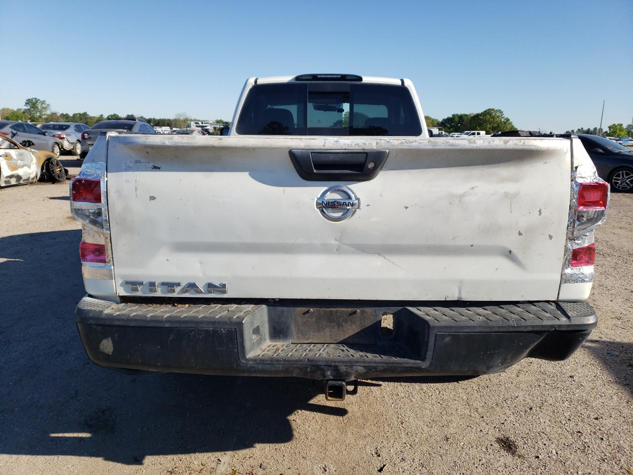 Photo 5 VIN: 1N6AA1R7XHN571868 - NISSAN TITAN 