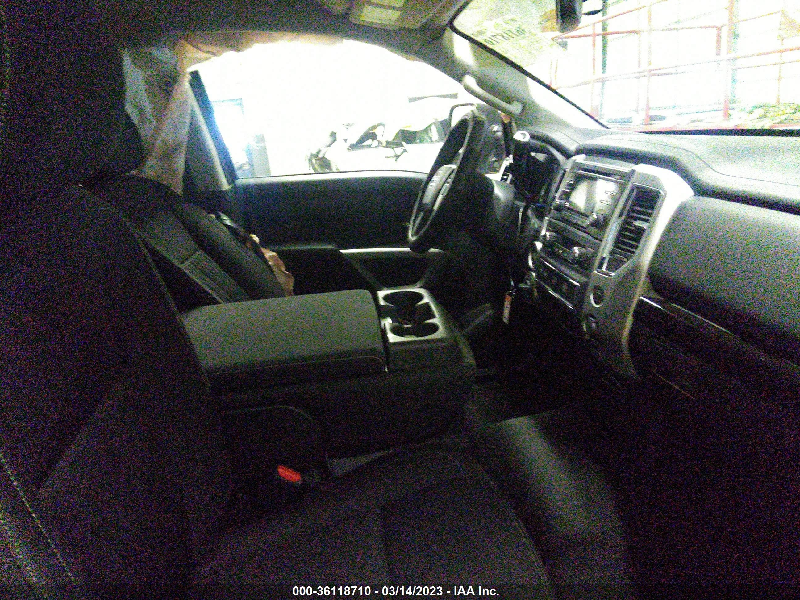 Photo 4 VIN: 1N6AA1R83HN564284 - NISSAN TITAN 