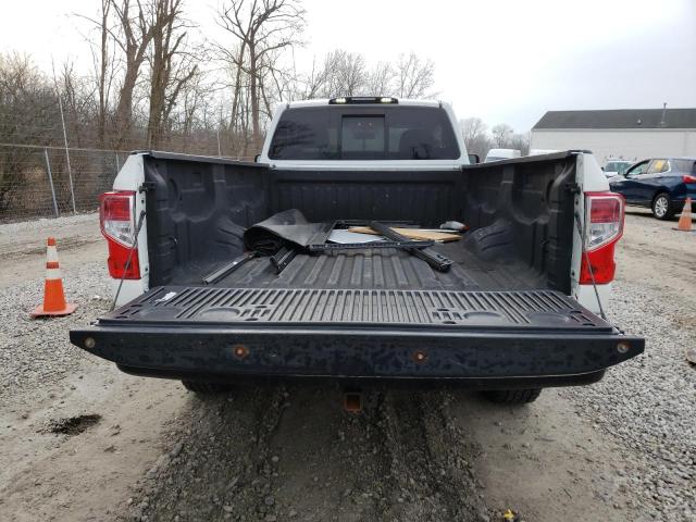 Photo 5 VIN: 1N6AA1R85HN560799 - NISSAN TITAN S 