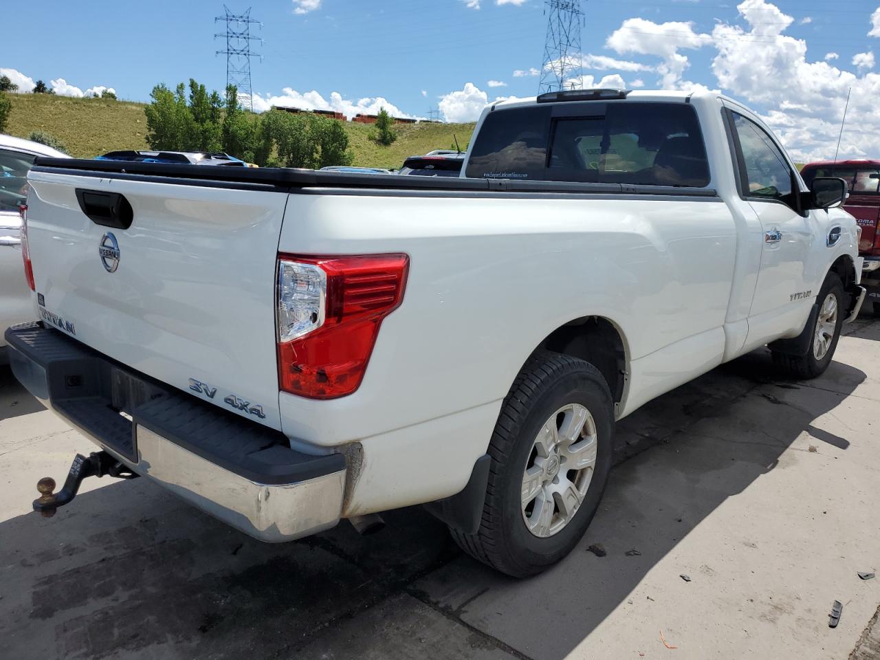 Photo 2 VIN: 1N6AA1R87HN543437 - NISSAN TITAN 