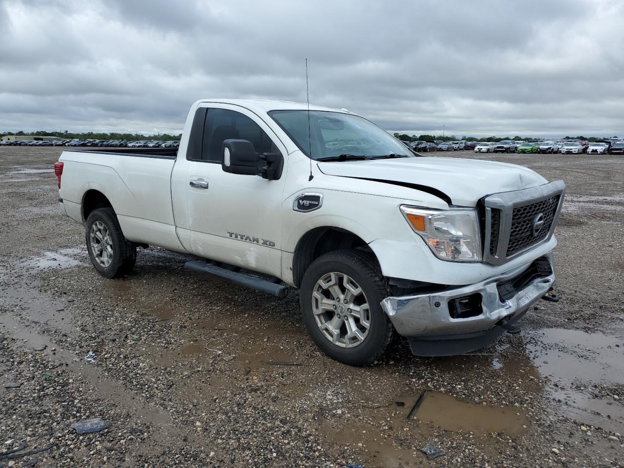 Photo 3 VIN: 1N6AA1RP3JN505331 - NISSAN TITAN 