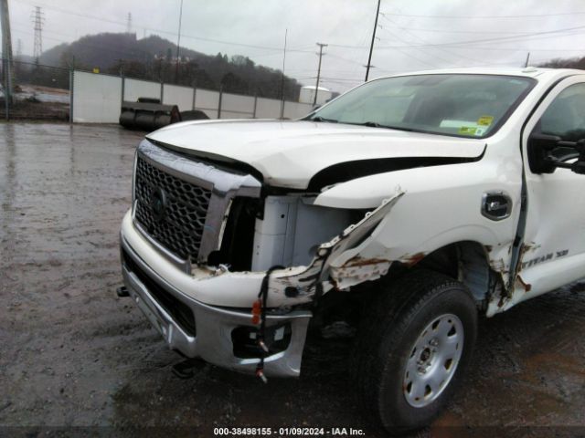 Photo 5 VIN: 1N6AA1RP8HN509160 - NISSAN TITAN XD 