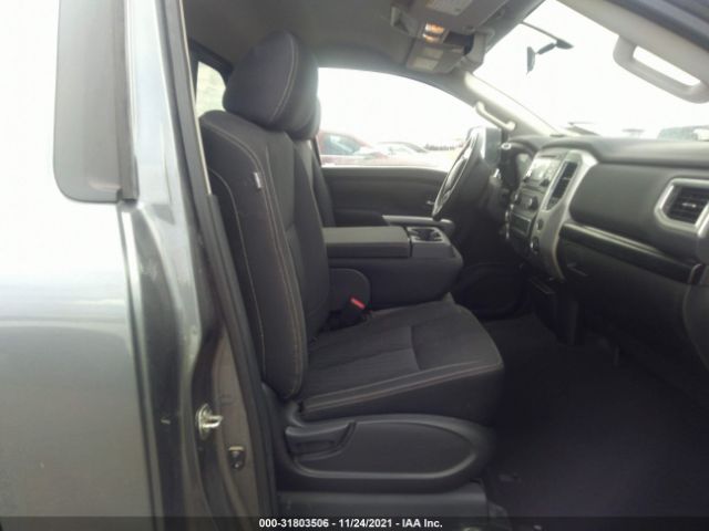 Photo 7 VIN: 1N6AA1RP9HN575555 - NISSAN TITAN XD 