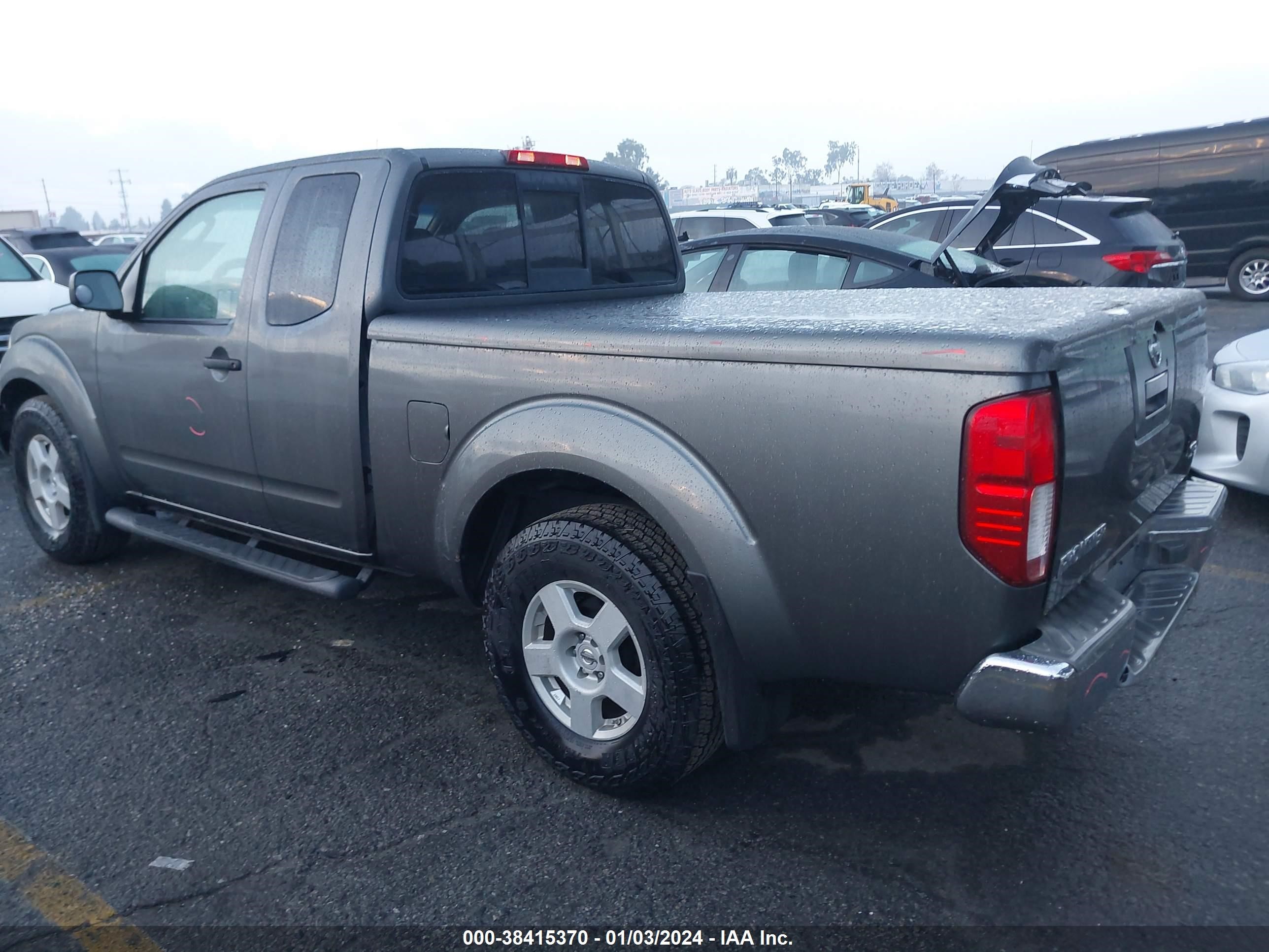 Photo 2 VIN: 1N6AD06U06C418064 - NISSAN NAVARA (FRONTIER) 