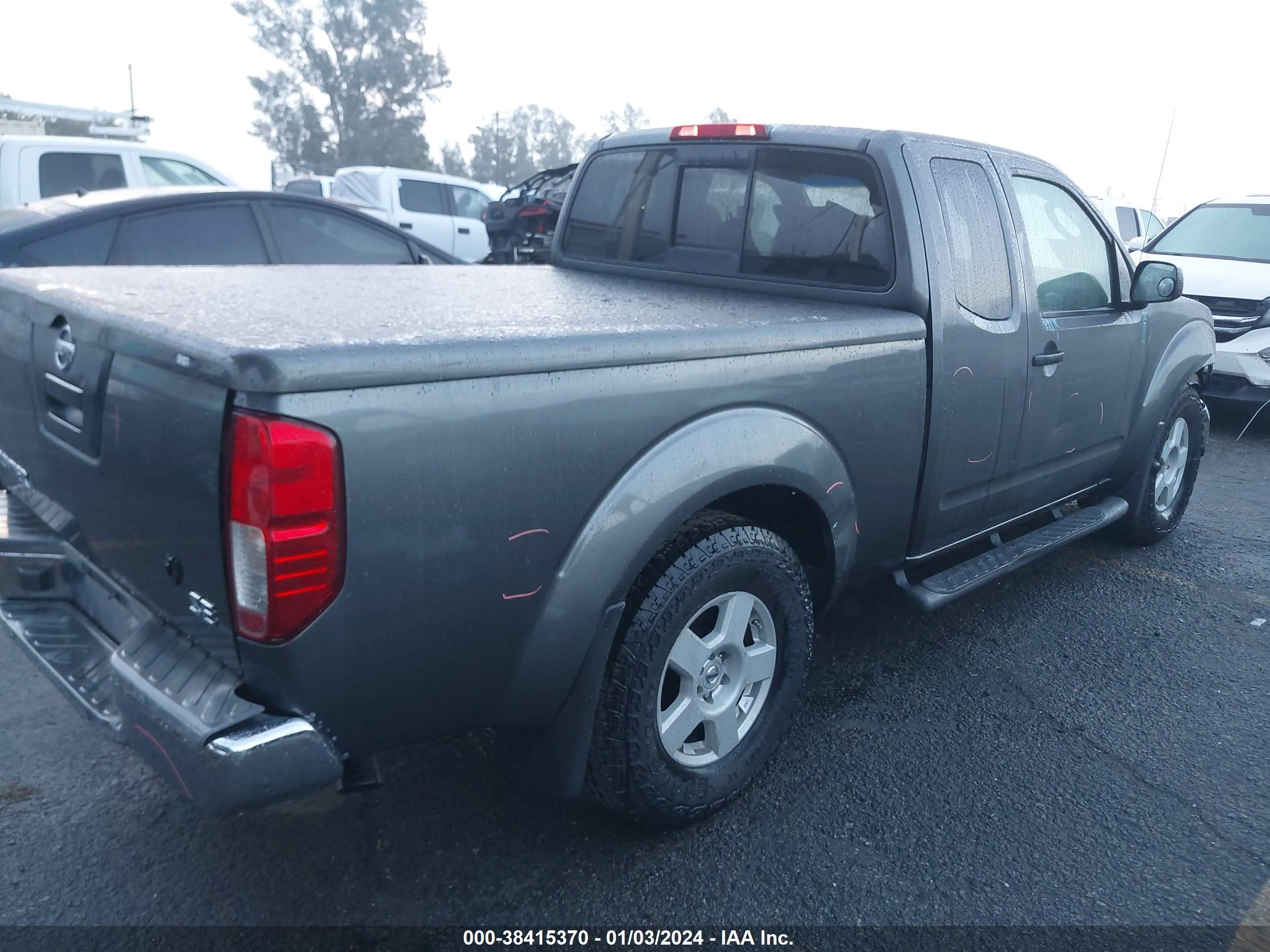 Photo 3 VIN: 1N6AD06U06C418064 - NISSAN NAVARA (FRONTIER) 