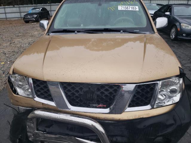 Photo 10 VIN: 1N6AD06U15C414233 - NISSAN FRONTIER K 