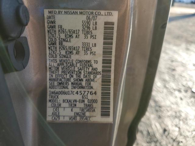 Photo 11 VIN: 1N6AD06U17C457764 - NISSAN FRONTIER 