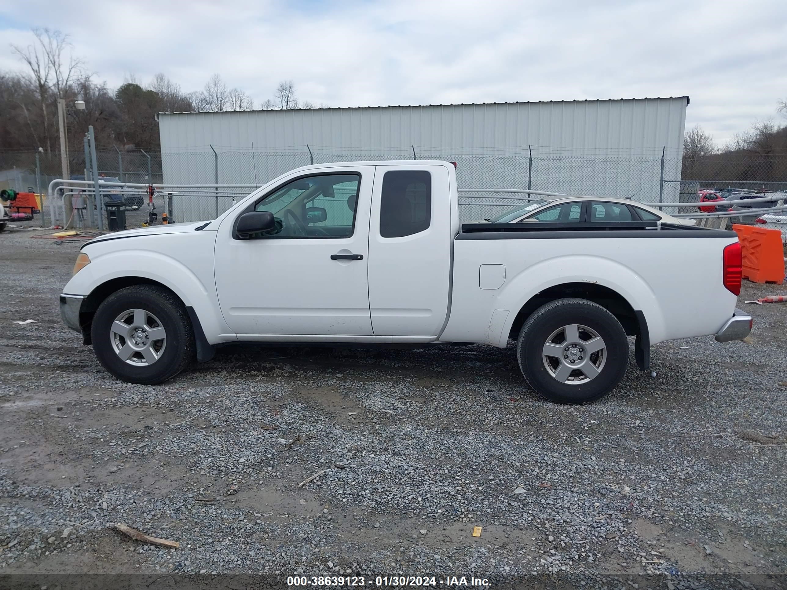 Photo 13 VIN: 1N6AD06U18C428749 - NISSAN NAVARA (FRONTIER) 