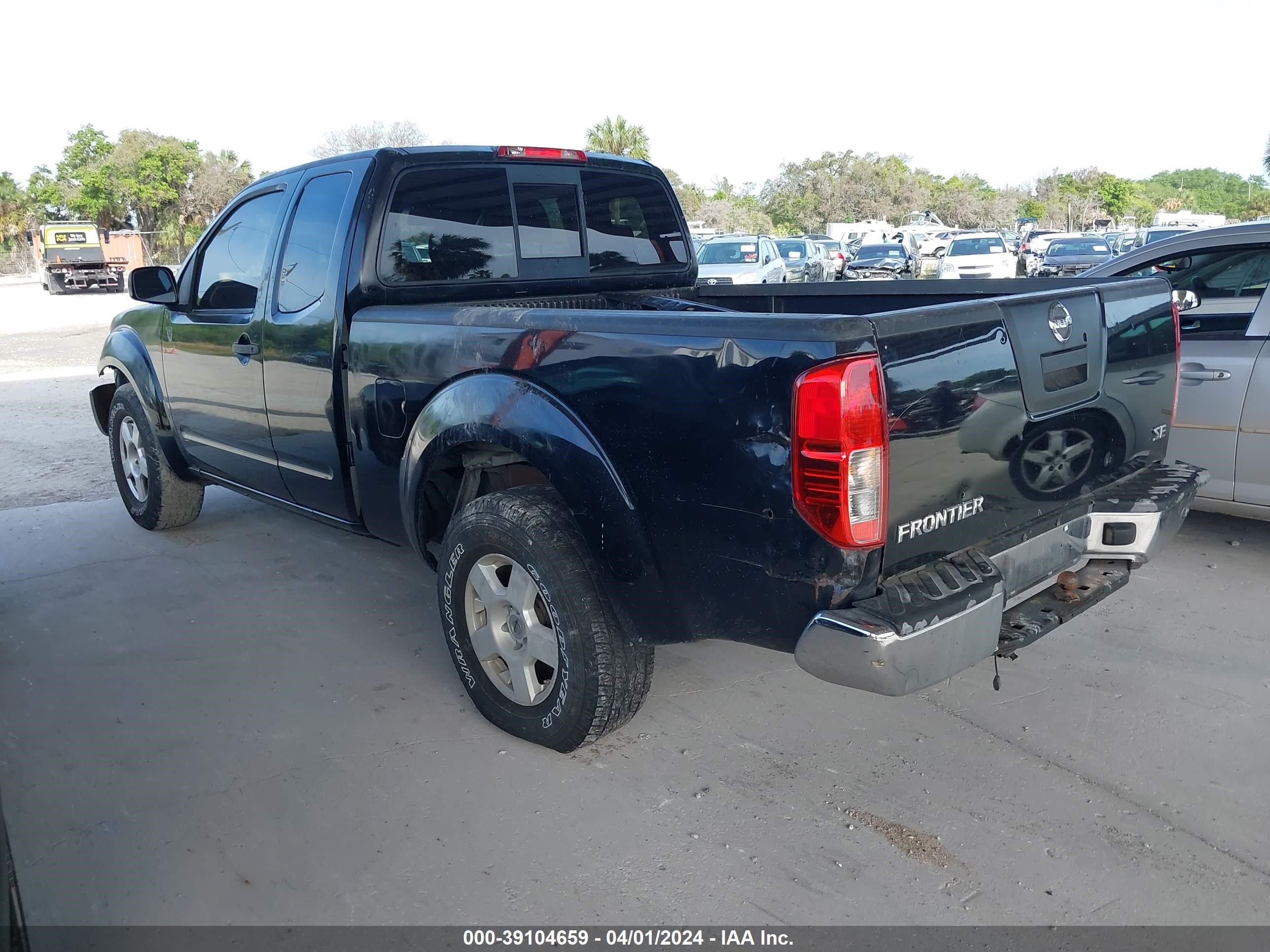 Photo 2 VIN: 1N6AD06U26C411312 - NISSAN NAVARA (FRONTIER) 