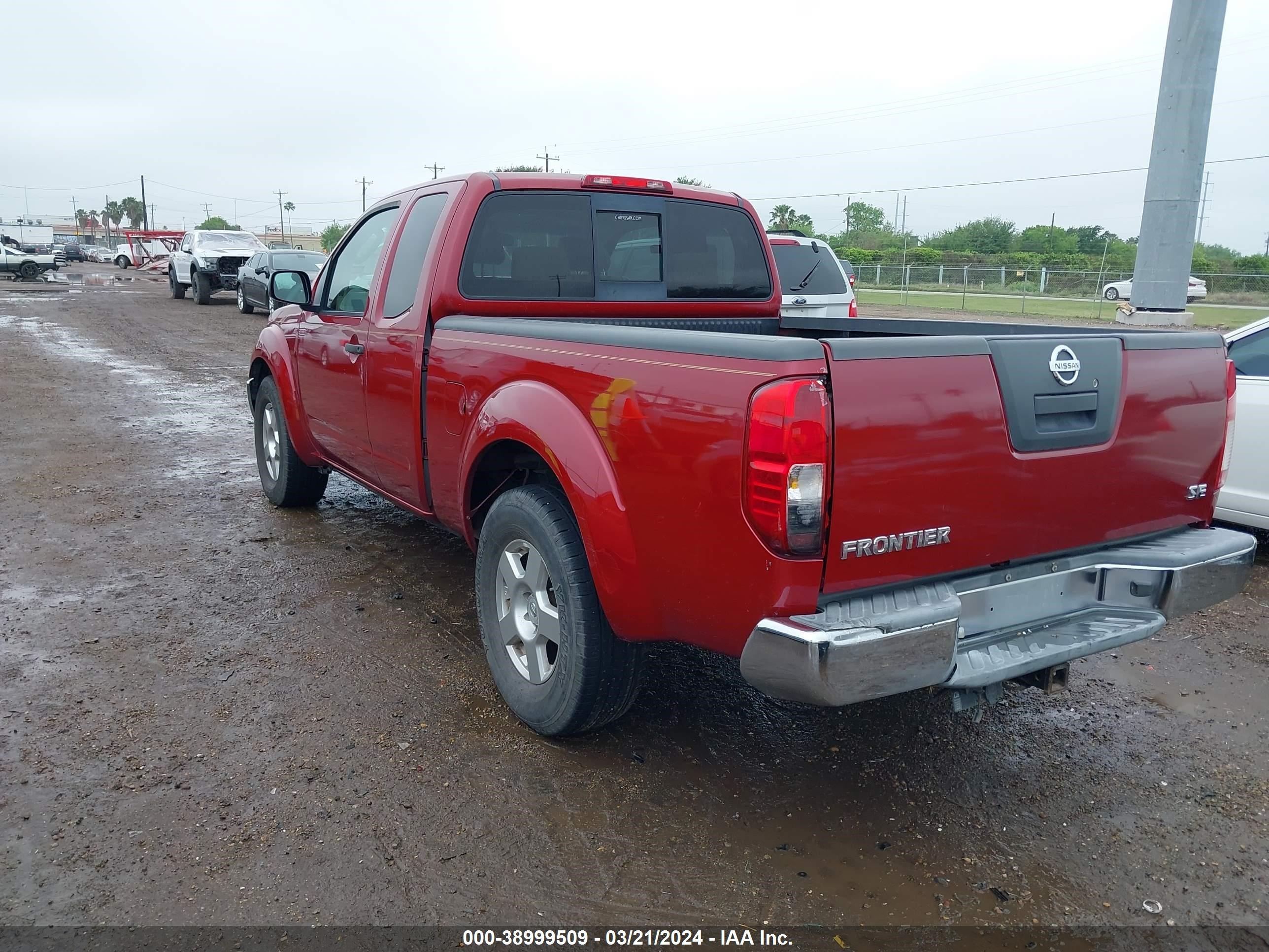 Photo 2 VIN: 1N6AD06U38C430759 - NISSAN NAVARA (FRONTIER) 