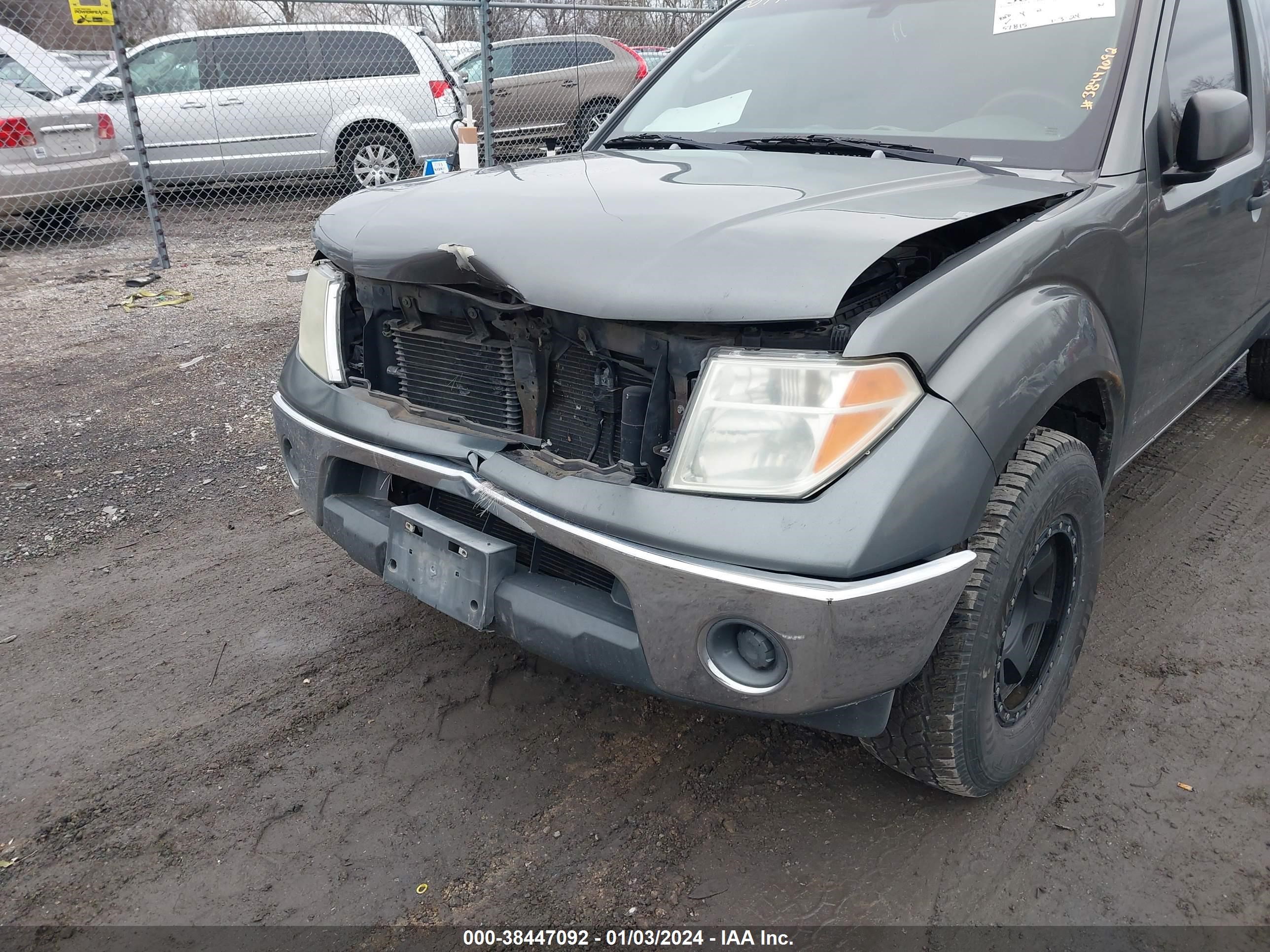 Photo 5 VIN: 1N6AD06U67C406745 - NISSAN NAVARA (FRONTIER) 