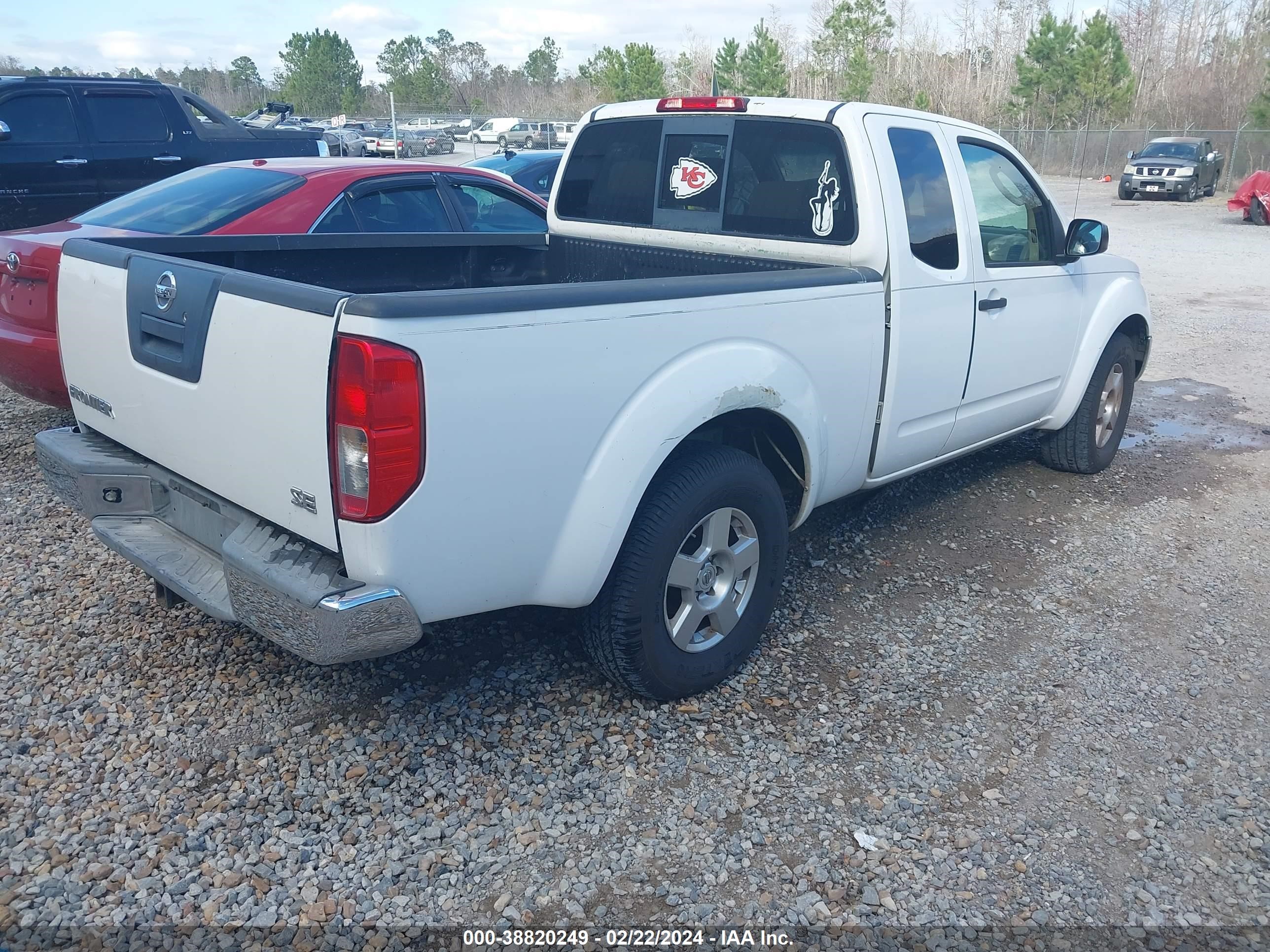 Photo 3 VIN: 1N6AD06U87C447930 - NISSAN NAVARA (FRONTIER) 