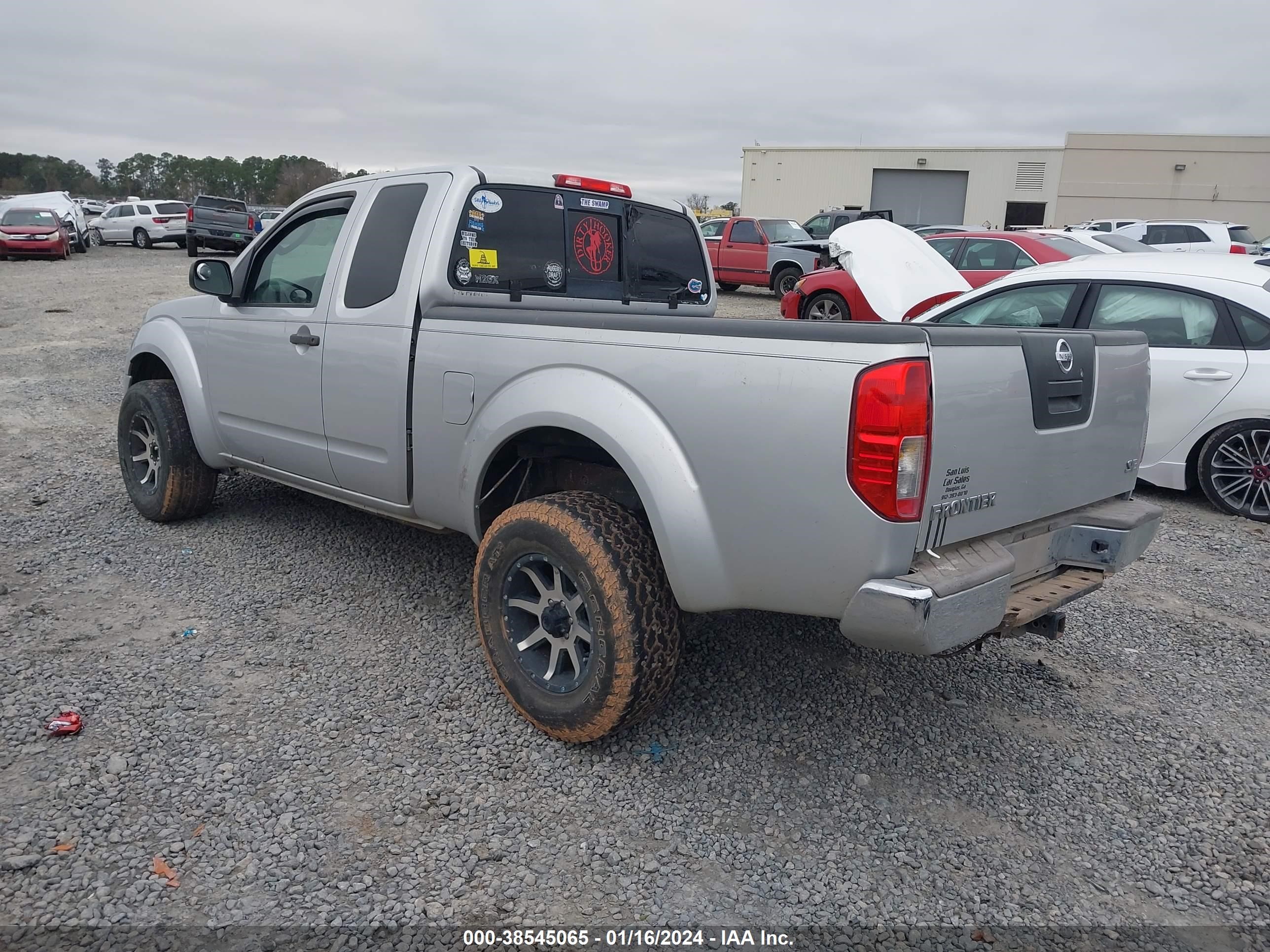 Photo 2 VIN: 1N6AD06U99C420223 - NISSAN NAVARA (FRONTIER) 