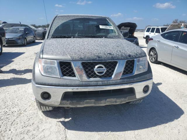 Photo 4 VIN: 1N6AD06UX5C445786 - NISSAN FRONTIER K 