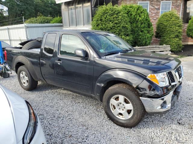 Photo 3 VIN: 1N6AD06UX5C453824 - NISSAN FRONTIER 