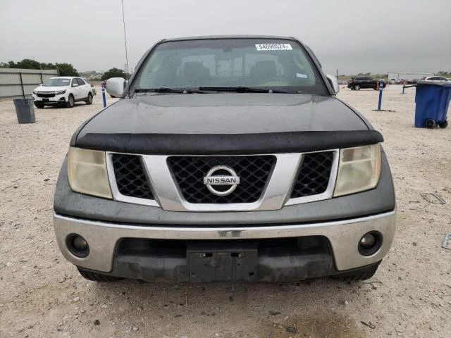 Photo 4 VIN: 1N6AD06UX5C453855 - NISSAN FRONTIER K 