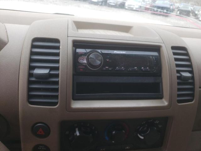 Photo 8 VIN: 1N6AD06UX7C403251 - NISSAN FRONTIER K 