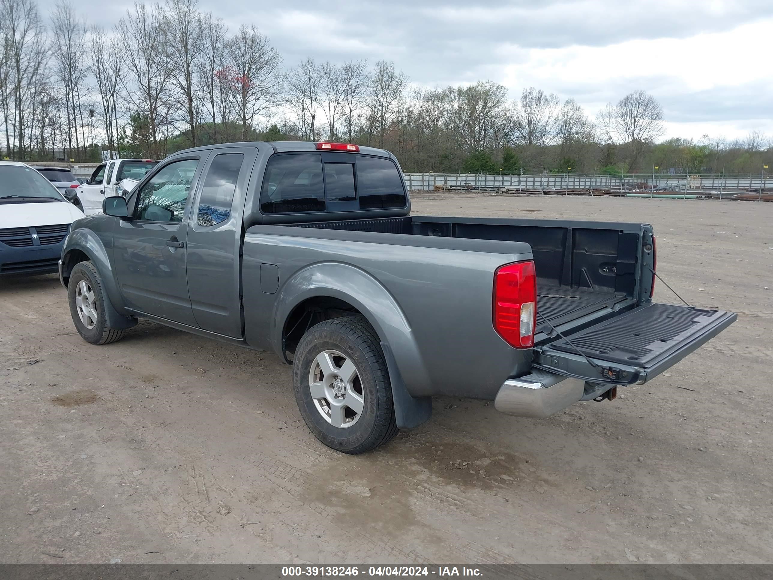 Photo 2 VIN: 1N6AD06W57C431492 - NISSAN NAVARA (FRONTIER) 