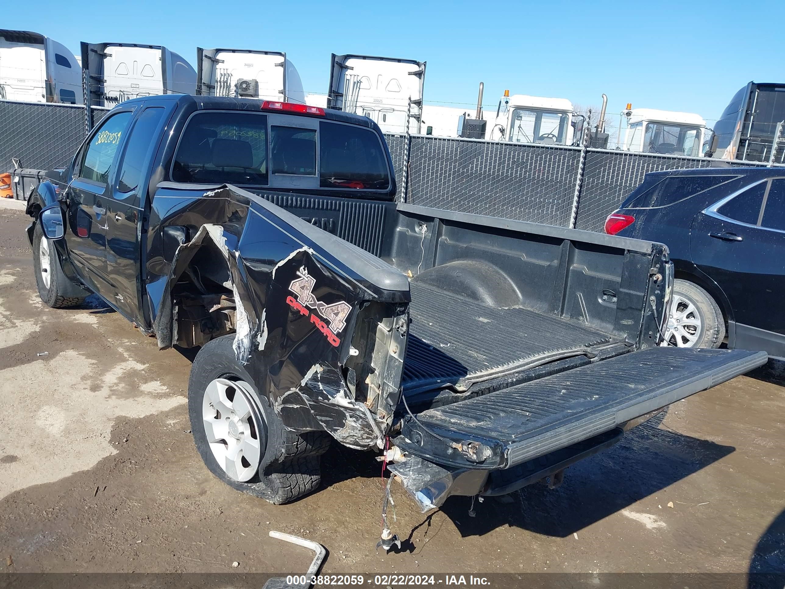 Photo 2 VIN: 1N6AD06W86C400476 - NISSAN NAVARA (FRONTIER) 