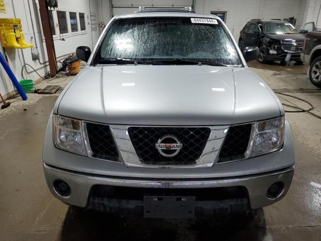 Photo 4 VIN: 1N6AD06WX7C413084 - NISSAN FRONTIER K 