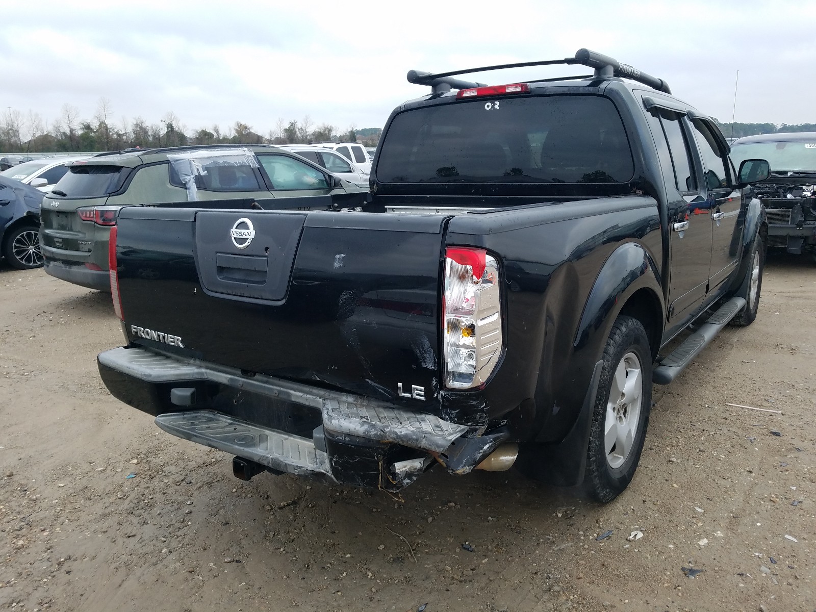 Photo 3 VIN: 1N6AD07U06C418967 - NISSAN FRONTIER C 