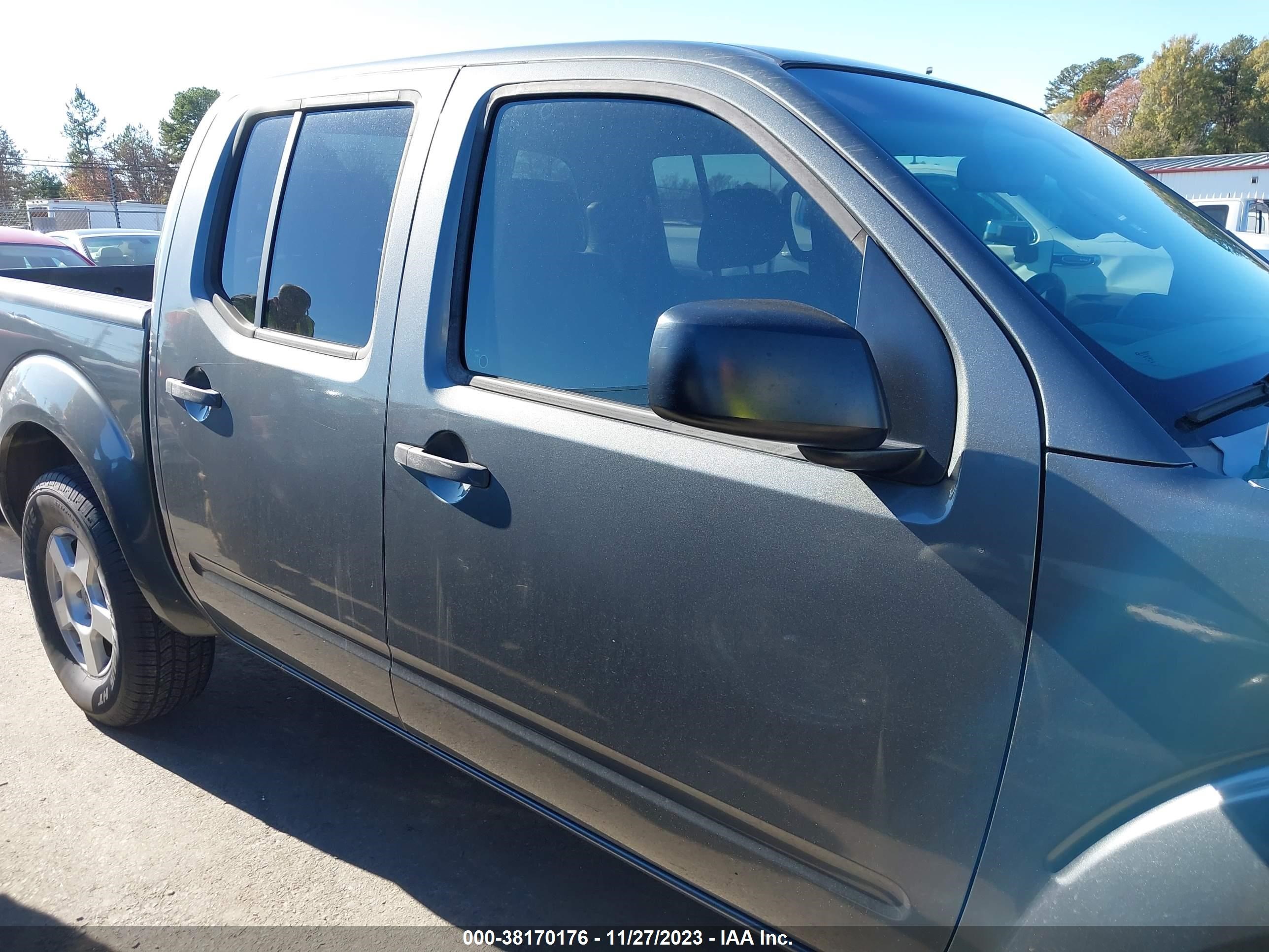 Photo 13 VIN: 1N6AD07U06C445747 - NISSAN NAVARA (FRONTIER) 