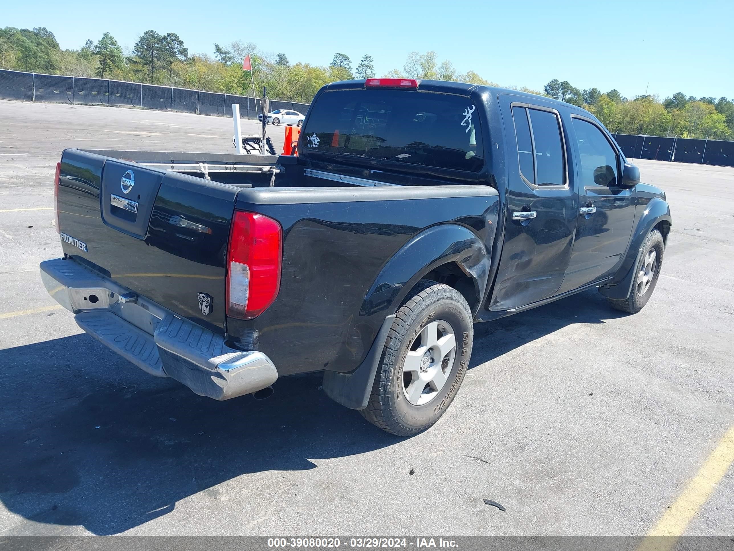 Photo 3 VIN: 1N6AD07U06C462452 - NISSAN NAVARA (FRONTIER) 