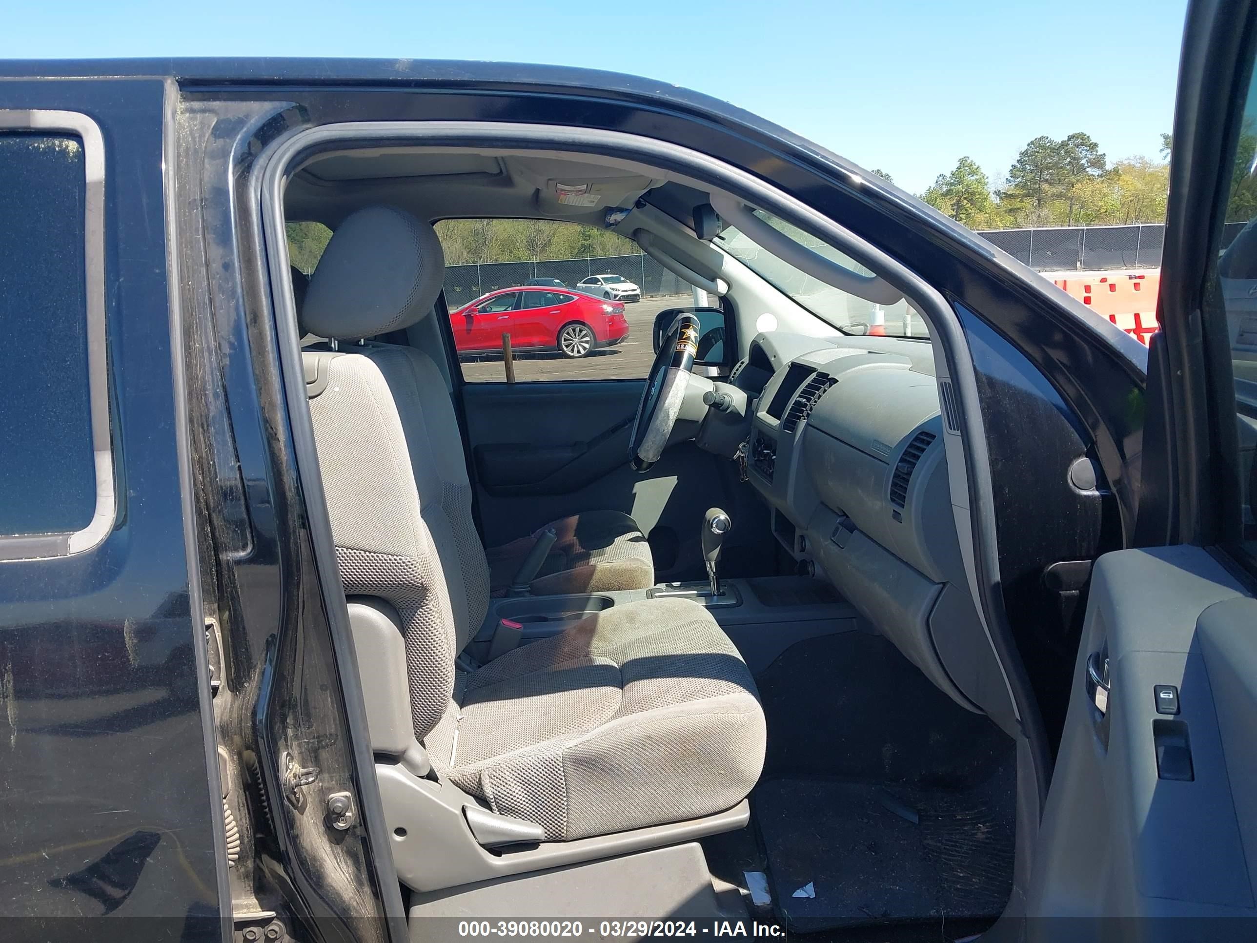 Photo 4 VIN: 1N6AD07U06C462452 - NISSAN NAVARA (FRONTIER) 