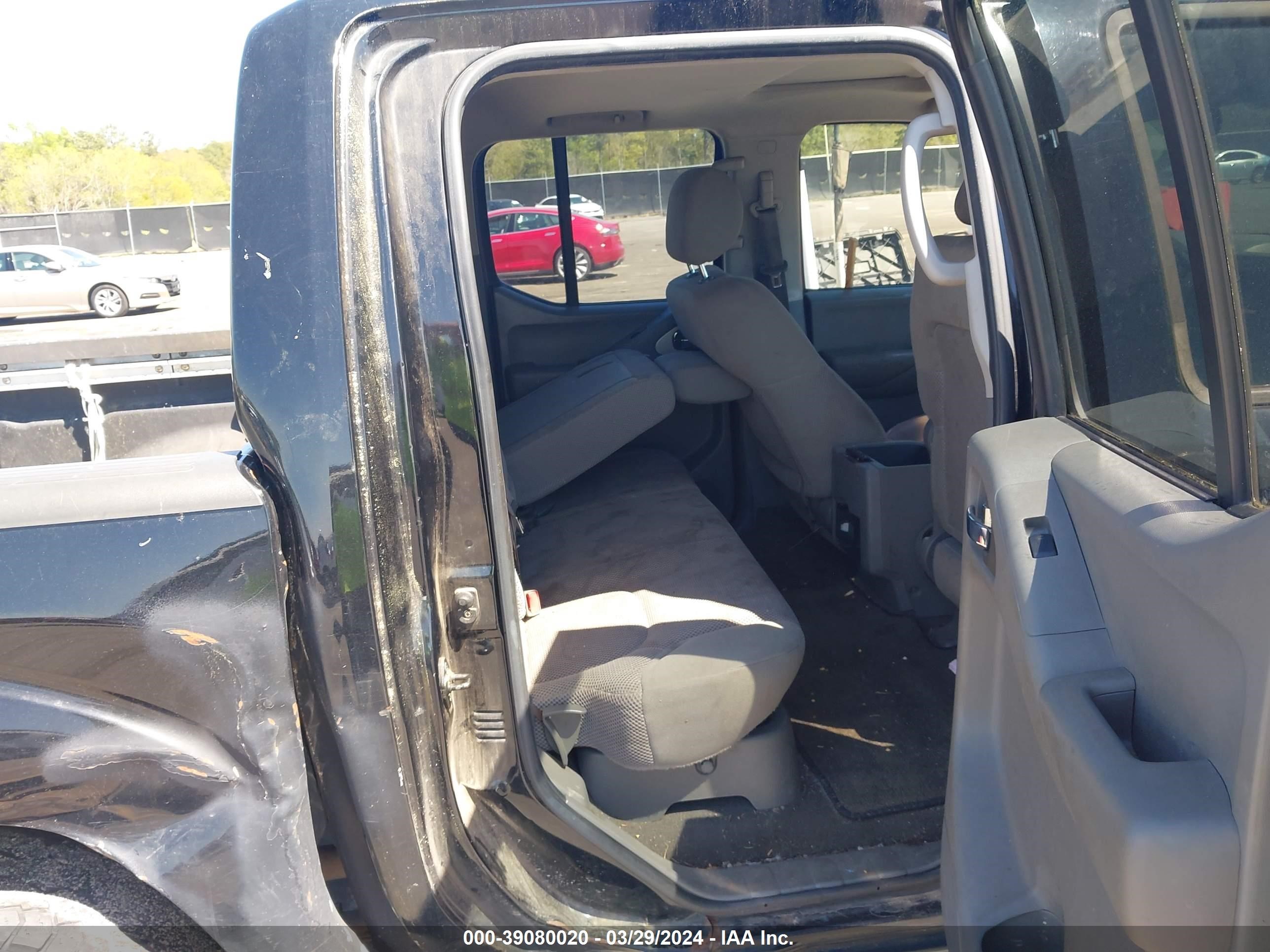 Photo 7 VIN: 1N6AD07U06C462452 - NISSAN NAVARA (FRONTIER) 