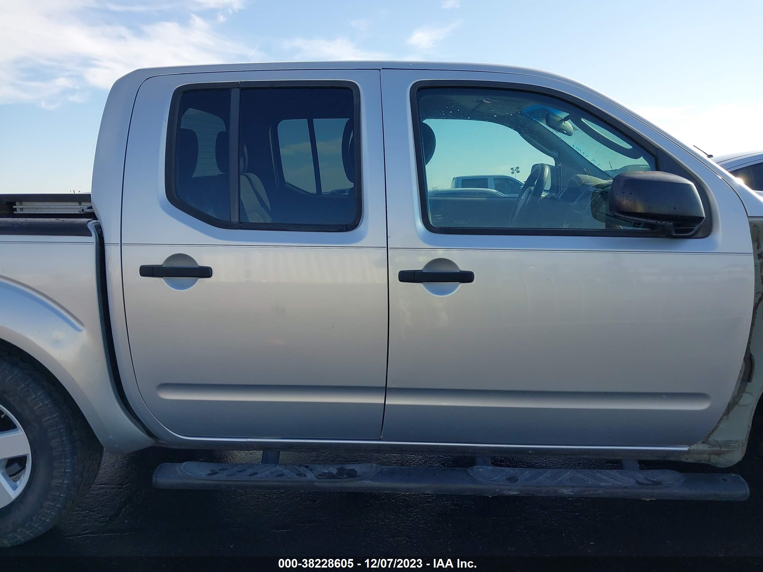 Photo 13 VIN: 1N6AD07U07C440646 - NISSAN NAVARA (FRONTIER) 