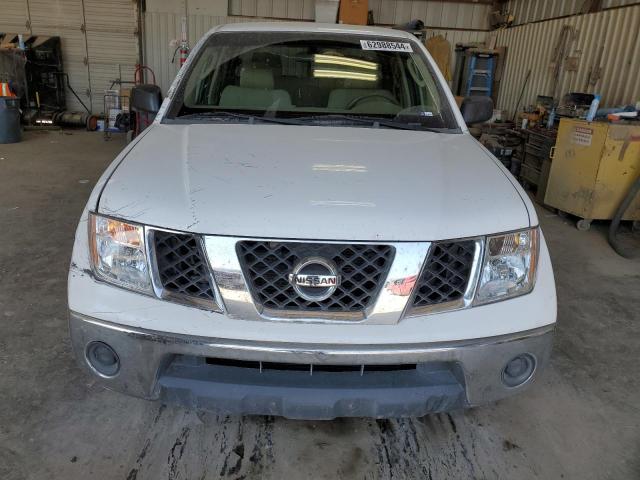 Photo 4 VIN: 1N6AD07U17C451705 - NISSAN FRONTIER C 