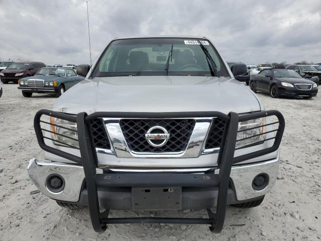 Photo 4 VIN: 1N6AD07U28C443646 - NISSAN FRONTIER 