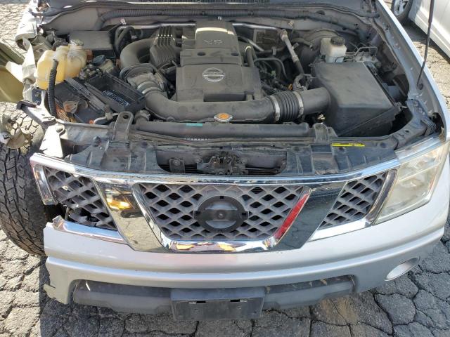 Photo 10 VIN: 1N6AD07U35C413230 - NISSAN FRONTIER 