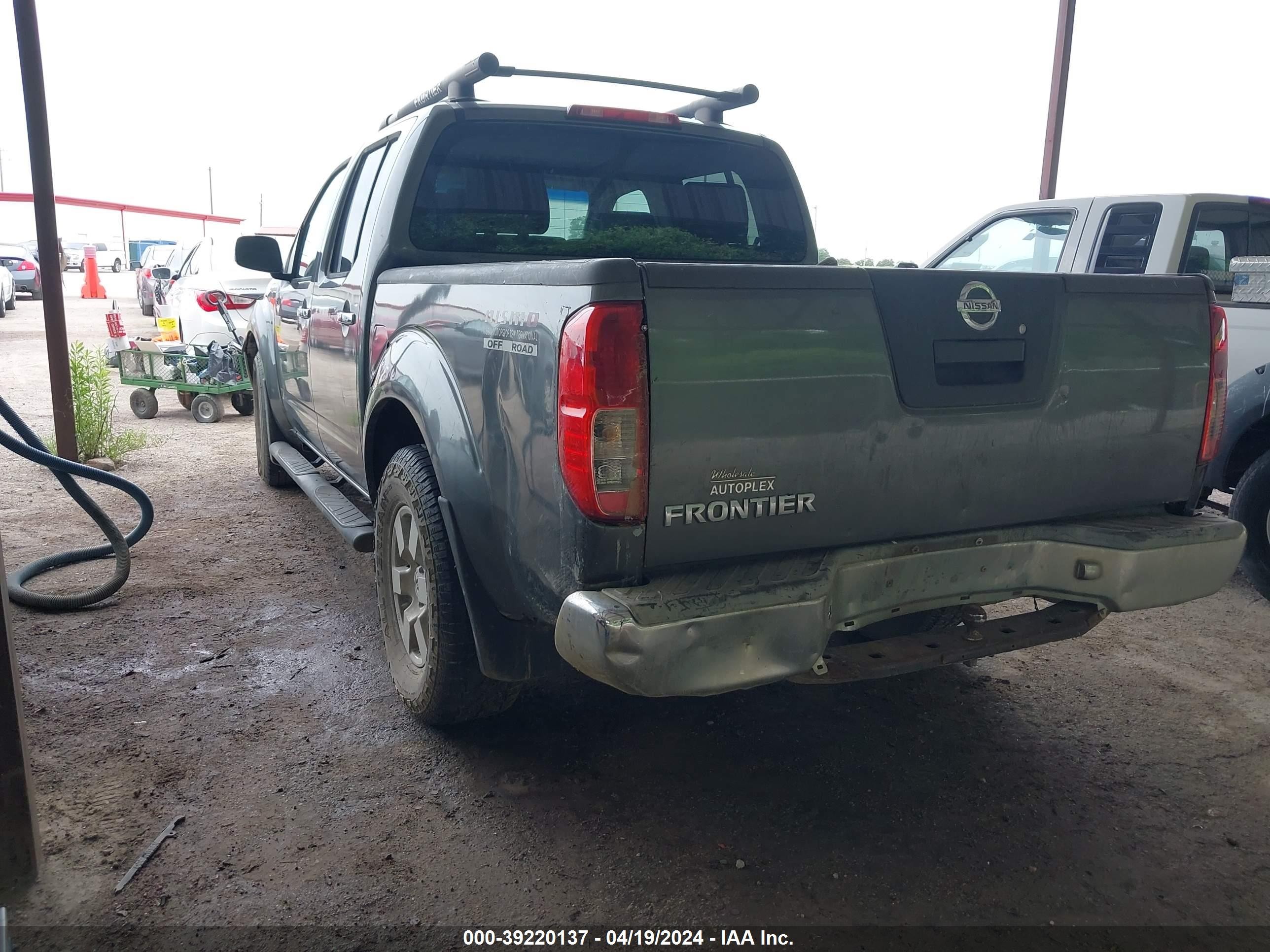 Photo 2 VIN: 1N6AD07U36C444947 - NISSAN NAVARA (FRONTIER) 