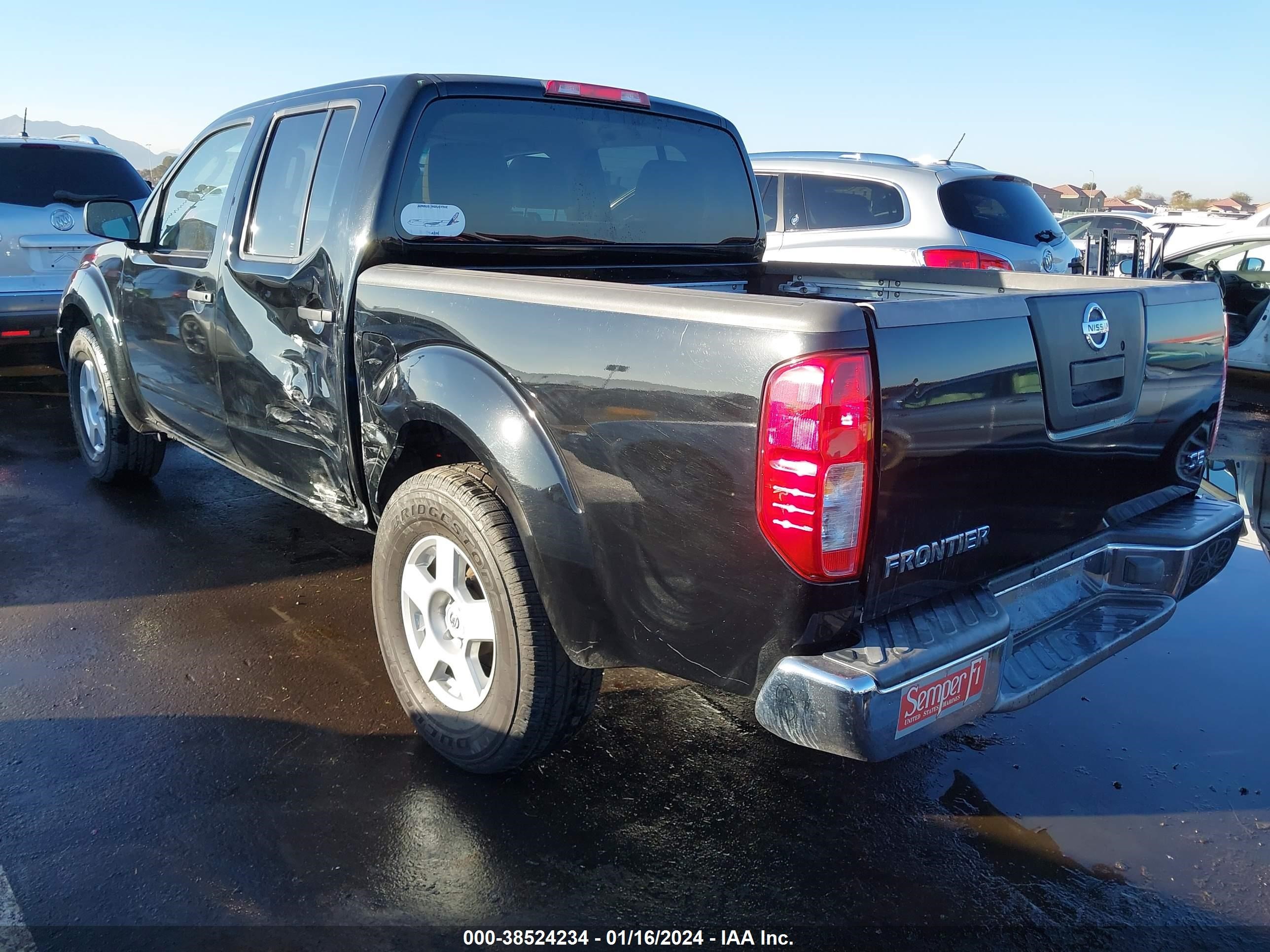 Photo 2 VIN: 1N6AD07U45C461464 - NISSAN NAVARA (FRONTIER) 