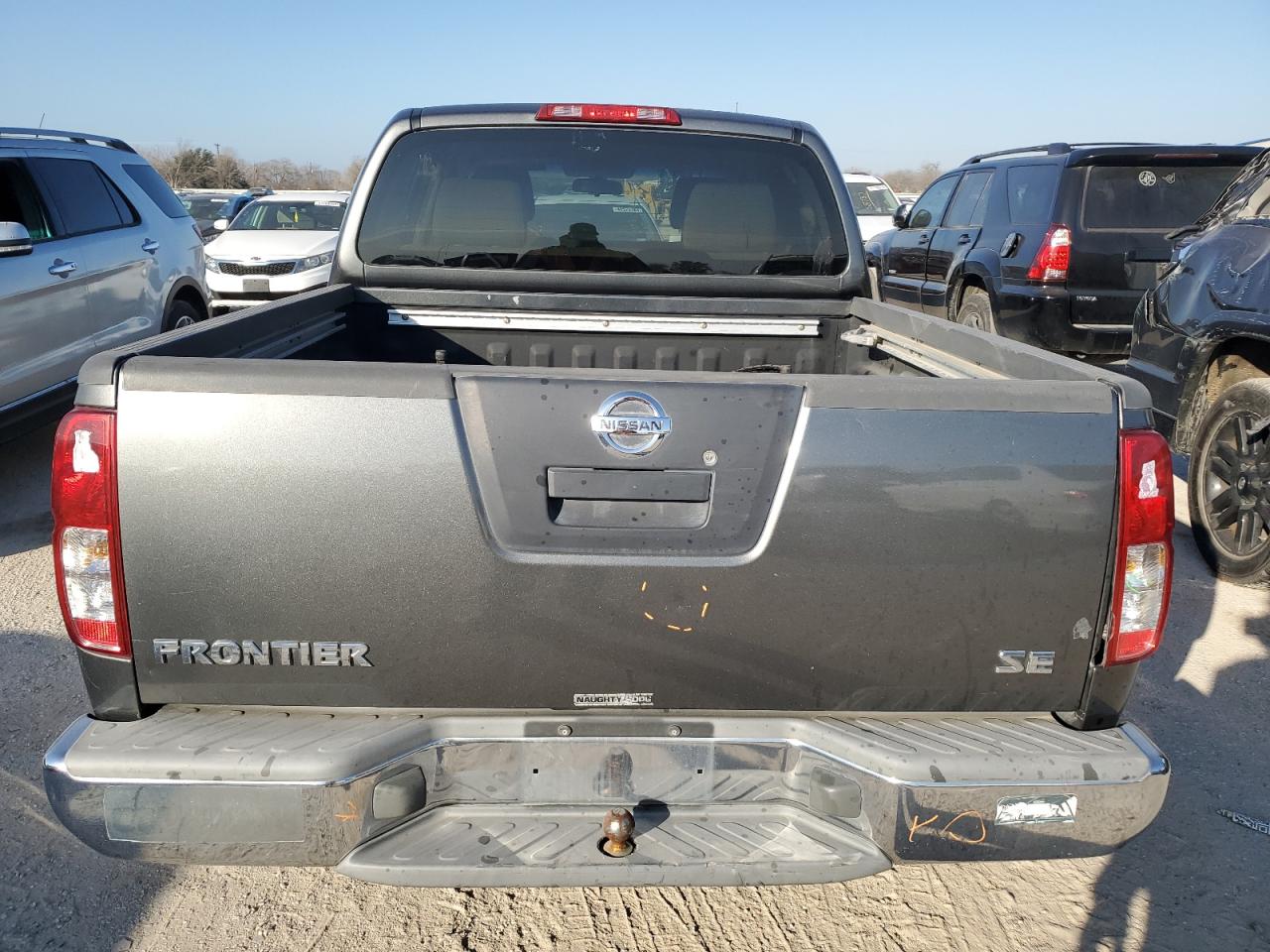 Photo 5 VIN: 1N6AD07U46C458517 - NISSAN NAVARA (FRONTIER) 