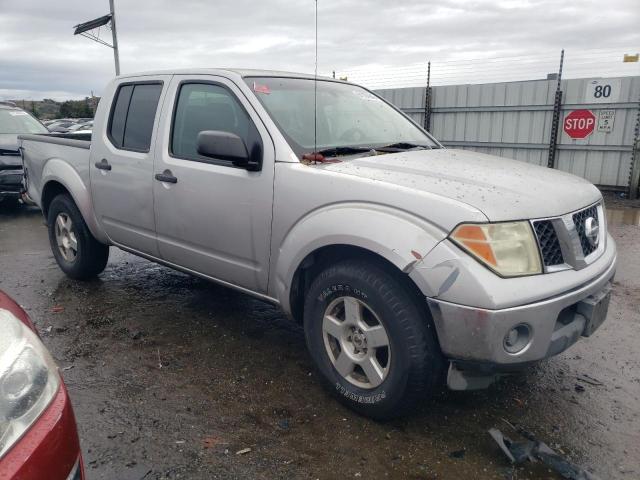 Photo 3 VIN: 1N6AD07U46C476340 - NISSAN FRONTIER 